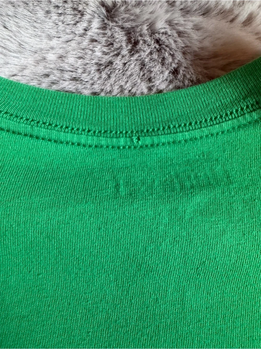 Hurley Green Graphic Logo Tee - Picture 6 of 6
